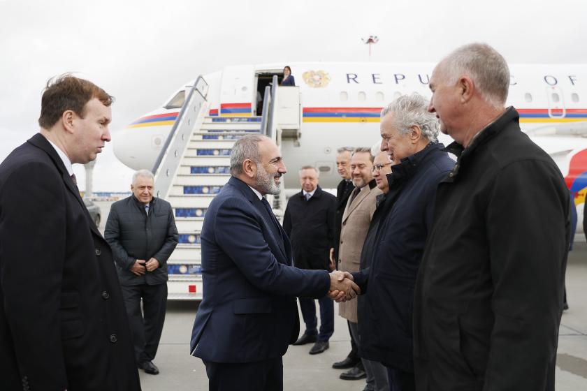 Pashinyan in St. Petersburg to Attend CIS Conclave