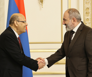 Փաշինյանը հրաժեշտի հանդիպում է ունեցել Հայաստանում Եգիպտոսի դեսպանի հետ