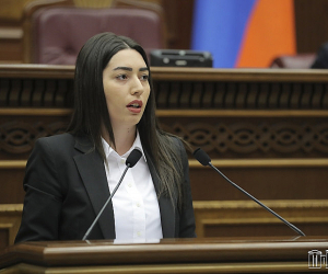 Նվերներ ընդունելու սահմանափակումների խախտման դեպքում հանրային պաշտոն զբաղեցնող անձանց համար սահմանվել է վարչական պատասխանատվություն