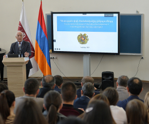 Վահագն Խաչատուրյանը Հայաստանի պետական տնտեսագիտական համալսարանում հադես է եկել դասախոսությամբ