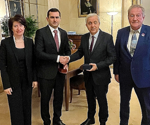 Armenian Parliament Vice Speaker, French Senate VP Meet in Paris