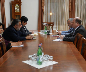 Artsakh State Minister, ICRC Official Discuss Humanitarian Issues
