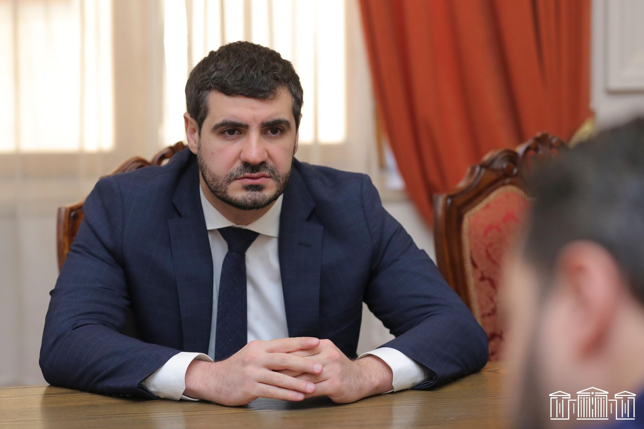 Депутат Арман Егоян выразил обеспокоенность ситуацией в сфере ИТ 