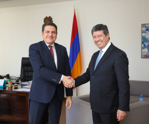 Էկվադորի նորանշանակ դեսպանն իր հավատարմագրերի պատճենն է հանձնել ԱԳ նախարարի տեղակալին