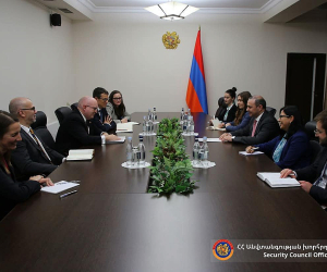 ԱԽ քարտուղար Արմեն Գրիգորյանը հանդիպել է ԵԱՀԿ Մինսկի խմբի ԱՄՆ համանախագահի հետ