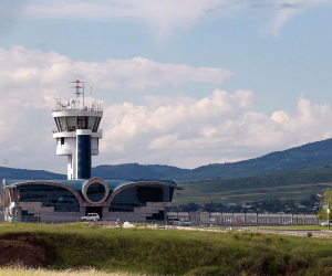 Из-за азербайджанской угрозы не действует также единственный в Арцахе аэропорт - МТУИ
