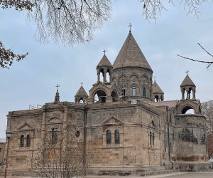 Մայր Աթոռը դատապարտում է Ադրբեջանի կողմից Լաչինի միջանցքի շրջափակումը