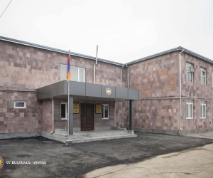 Բացվել են ՔԿ-ի Արմավիրի մարզի քննչական վարչության և Վաղարշապատի քննչական բաժնի նոր շենքերը