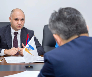 Գեղամ Գևորգյանը հյուրընկալել է ԵՏՀ կոլեգիայի մրցակցության կարգավորման հարցերով նախարարին