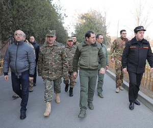 Սուրեն Պապիկյանն այցելել է ՊՆ N ուսումնական կենտրոն