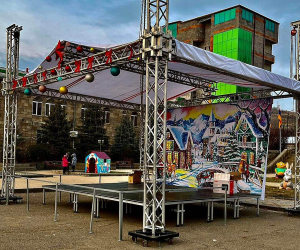 Սիսիանի տոնական լուսավորությունն ապահովող բոլոր հոսանքալարերը լրջորեն վնասվել են անհայտ անձանց կողմից