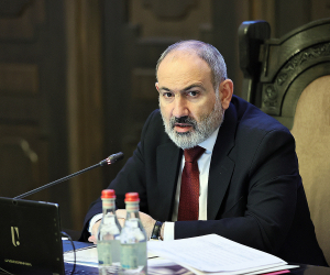 Pashinyan Slams Inaction of Russian Peacekeepers in Karabakh as &quot;Unacceptable&quot;