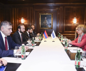 Արարատ Միրզոյանը հանդիպել է ԵԱՀԿ Գլխավոր քարտուղարի հետ