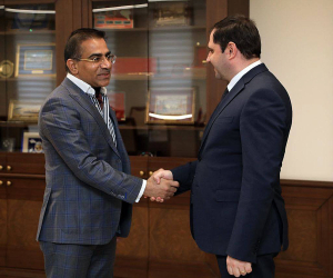 Պաշտպանության նախարարն ընդունել է Հնդկաստանի դեսպանին