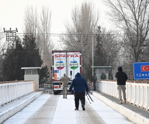 Turkish Diplomat Thanks Armenia for Earthquake Aid