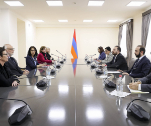 Արարատ Միրզոյանը հանդիպել է Ֆրանսիայի նախկին վարչապետ Էդուար Ֆիլիպին