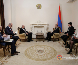 Armenian Security Chief, Georgian Ambassador Meet in Yerevan