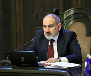 Pashinyan Calls for International Fact-Finding Mission to Karabakh