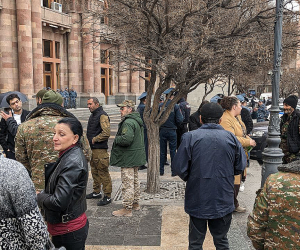 Families Evicted from Former Armenian Defense Ministry Building Accuse Government Agencies of Dodging Responsibility