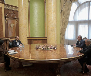 Руководитель аппарата премьер-министра принял новоназначенного посла Грузии в Армении
