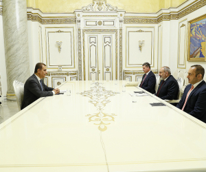 Премьер-министр Пашинян и директор компании “Air Arabia” обсудили перспективы развития сотрудничества