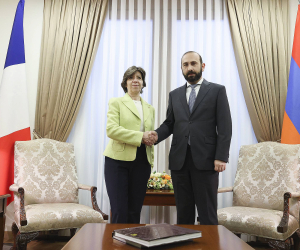 Հայաստանի և Ֆրանսիայի ԱԳ նախարարների հանդիպումը Երևանում