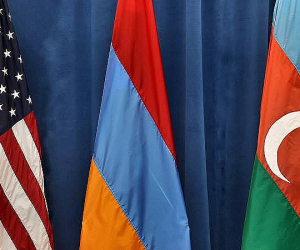 Трехсторонняя встреча министра иностранных дел Армении, советника президента США по национальной безопасности и министра иностранных дел Азербайджана