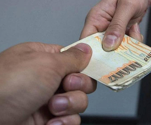 Հայաստանի և Իրանի քաղաքացիներից կաշառք ստանալու կասկածանքով ձերբակալվել են ՔՏՀԱ տեսչական մարմնի պաշտոնյաներ