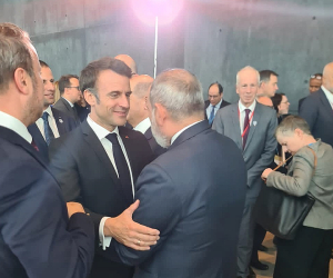 В Рейкьявике премьер-министр провел краткие встречи с лидерами Франции, Германии, Латвии, Грузии и Польши