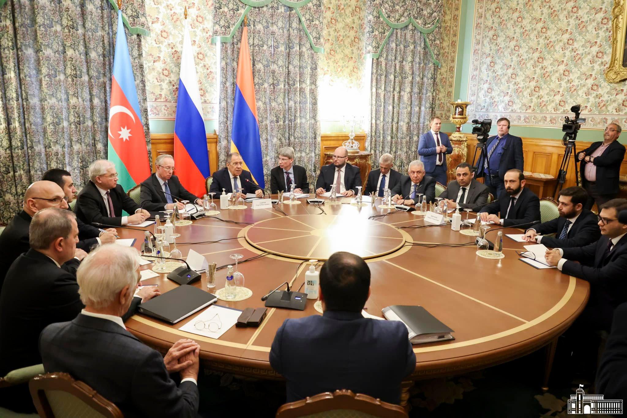 Заявление по итогам переговоров министров иностранных дел Армении и Азербайджана