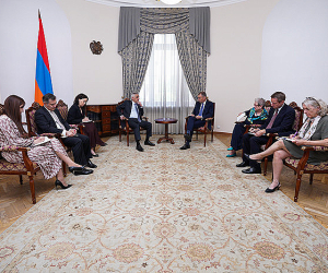 Քննարկվել են Երասխ-Ջուլֆա-Մեղրի-Հորադիզ երկաթուղային հաղորդակցության կազմակերպման հեռանկարները