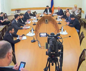 Ընթանում է ԱԺ տնտեսաական հարցերի մշտական հանձնաժողովի նիստը (ուղիղ)