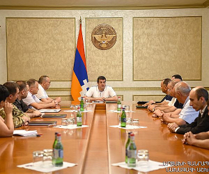 Արայիկ Հարությունյանը խորհրդակցություն է հրավիրել Արցախի հրատապ հումանիտար ու անվտանգային հարցերի շուրջ