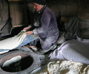 Հայկական թոնրի ուղին՝ սրբավայրից մինչև պարզ կենցաղավարություն և ռեստորանային բիզնես