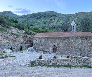 Վերականգնվել է Սյունիքի մարզի Քրդիկանց բնակավայրի 17-րդ դարում կառուցված Սբ. Աստվածածին եկեղեցին