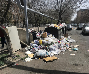 Երևանում աղբահանության խնդիրը մեղմելու համար 495 աշխատակից է ներգրավվել