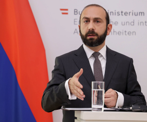Լեռնային Ղարաբաղի ժողովրդի իրավունքների և անվտանգության հարցերը պետք է հասցեագրվեն Բաքու-Ստեփանակերտ երկխոսությամբ․ Միրզոյան