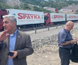 USAID Official Visits Blocked Humanitarian Aid Convoy
