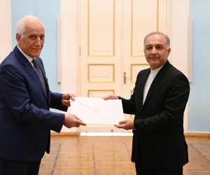 Նախագահ Վահագն Խաչատուրյանին իր հավատարմագրերն է հանձնել Հայաստանում Իրանի դեսպանը