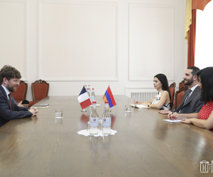 Ռուբեն Ռուբինյանն ընդունել է ՀՀ-ում Ֆրանսիայի նորանշանակ դեսպանին