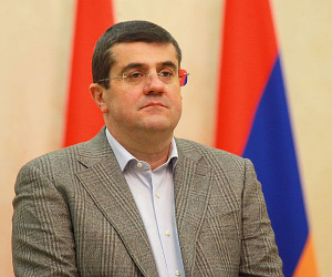 «Արցախի ժողովուրդը հույսով սպասում է ՄԱԿ-ի ԱԽ-ի այսօրվա արտակարգ նիստին». Արայիկ Հարությունյան