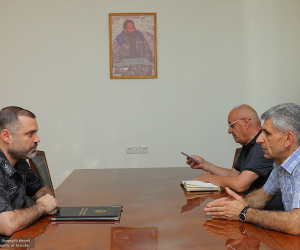 Արցախի ԱԺ նախագահն ընդունել է ՆԳ նախարար Կարեն Սարգսյանին