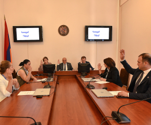 Երեւանի ավագանու անդամի 3 թեկնածու ինքնաբացարկի դիմում է ներկայացրել