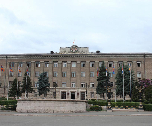 Власти Арцаха не комментируют заявление Н.Пашиняна об одностороннем разблокировании Лачинского коридора 