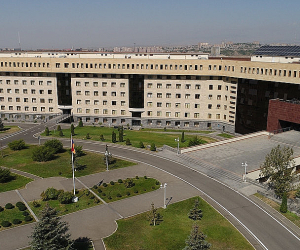 МО Армении опровергает заявление об обстреле азербайджанских позиций 