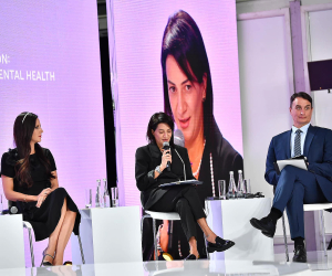 Armenian First Lady in Kyiv; Raises Karabakh Humanitarian Crisis