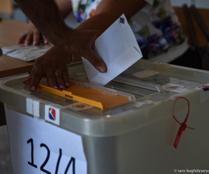 Явка на выборы в совет старейшин Еревана составила 28,46%