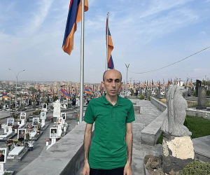 Former Artsakh State Minister Artak Beglaryan Reaches Yerevan