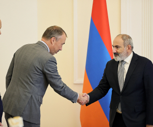 Pashinyan, EU Special Rep Discuss Armenia-Azerbaijan Normalization