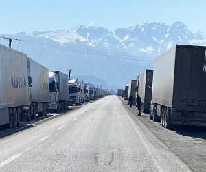 Գերբեռնված բեռնատարների երթևեկը թույլատրելու համար վարորդներից կաշառք ստանալու մեջ մեղադրվող անձանց վերաբերյալ նախաքննությունն ավարտվել է